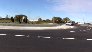 As two roundabouts open in St. Thomas, one main intersection set to close for construction