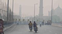 Schools close in Lahore as pollution hits record level