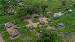 Lightning kills 14 at Uganda refugee camp