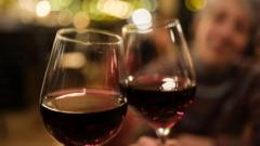 US top doctor calls for cancer warnings on alcohol