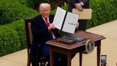 Trump announces 25% tariffs on South Korea and Japan