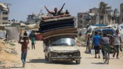 Hamas agrees to latest Gaza ceasefire proposal, source in group says
