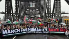 Pro-Palestine march closes Sydney Harbour Bridge