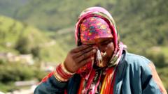 Heartbreaking search for missing children after India flash floods